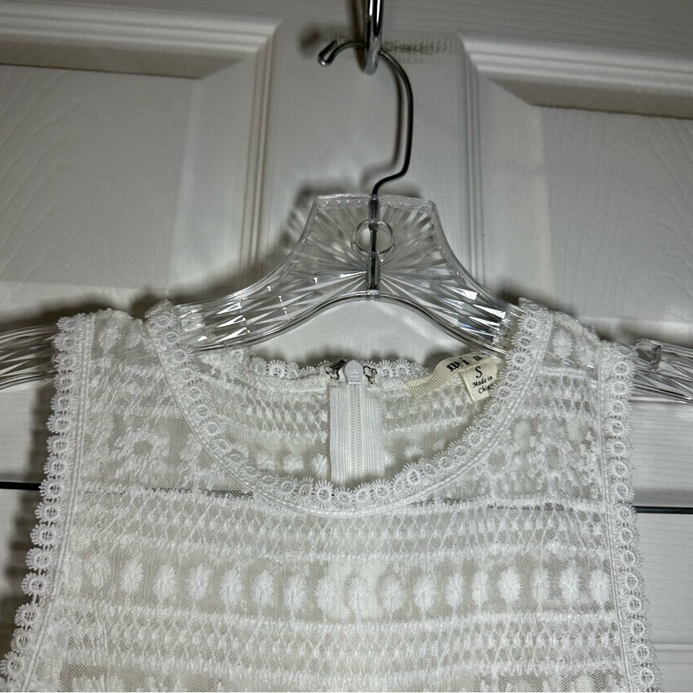 Miami White Lace Scoop Neck Sleevless Ruffle Hem Midi Dress Small - Picture 3 of 11